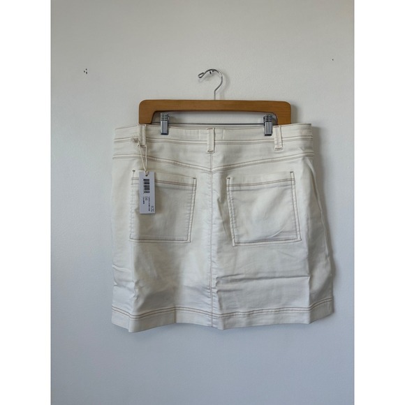 Tribal Audrey Pull-On Denim Skort – Cocomilk – Size 14 – NWT - Picture 3 of 5